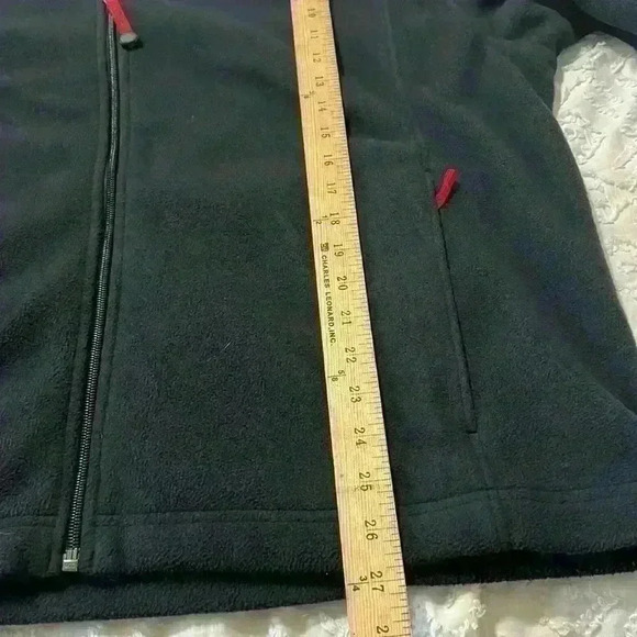 L.L. Bean 2 in 1 Wind/Water Resistance Shell and Zip Out Fleece Coat Men’s XXL - Picture 4 of 16